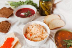 10 Foods That Support a Healthy Gut Microbiome